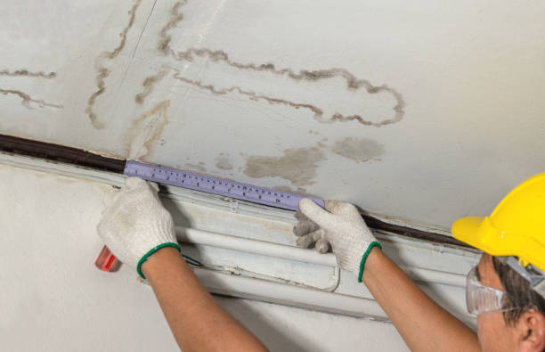 Reliable Flood Cleanup contractor in Carrollton, MO by Water Damage Irwin